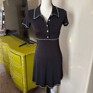 Vintage 90’s Black Dress with White Trim S